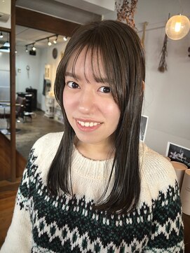 エチカ(ethica) オリーブベージュカラー