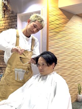 グラフ(Graph 'puppet)の写真/ワンランク上のスタイルを提案◎「ハイトーンでも美髪でありたい」そんな大人女性の願いを叶えます。