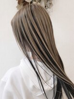 ノエラ(NOELA) アンブレラカラーで作る立体感ハイトーンロング!