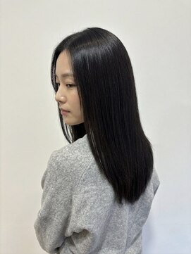 ヘアースタジオ ゼン カロン(Hair studio Zen kalon) ダークアッシュブラウン/レイヤーカット/20代/30代/40代/50代