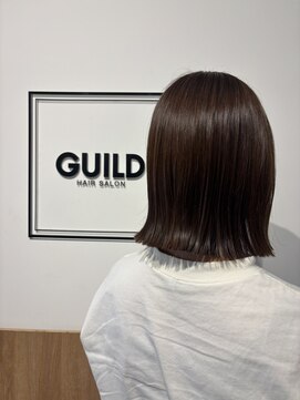 ギルド 東久留米店(GUILD) 艶ブラウンの切りっぱなしボブ