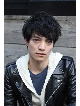 ブークル(boucle) 外国人ビジガジ無造作ショート