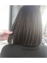 ロプート(Loput)&nbsp;Loput salon style 19.01.22 modebob × khakiash