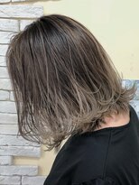 ビューイースト 亀戸 錦糸町(VIEW EAST)&nbsp;切りっぱなしバレイヤージュ　毛束カットで自然な毛流れに