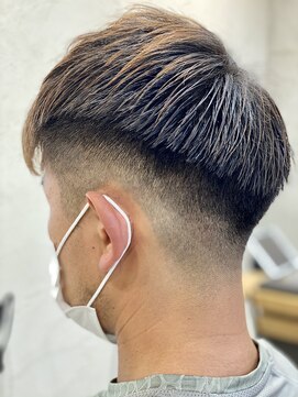 ティーズピーク(ty s peak) メンズショートフェードカット