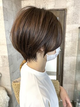 プラグ ヘアーデザイン 大名店(PLUG hair design) くびれショート