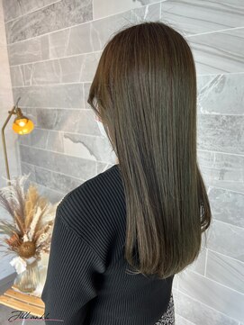 ジル アンク(Jill ankh) 《Jill ankh 姫路駅前》オリーブカラー 枝毛カット 艶髪