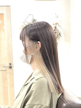 ホンネ(honne.) イヤリングカラー×ホワイトベージュ