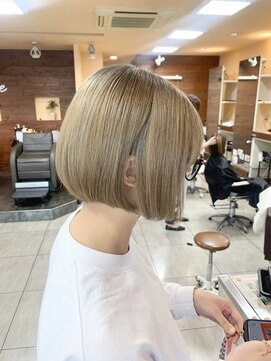 ブレス 小阪店(brace) ブリーチ1回ハイトーンベージュ☆☆☆