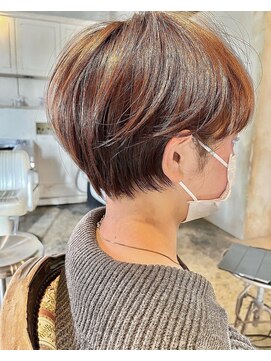 髪質改善と縮毛矯正の専門店 サンティエ(scintiller) 大人綺麗な小顔襟足スッキリショートボブ　30代40代50代