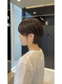 襟足タイトな大人ショート