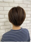 束感ショートボブ