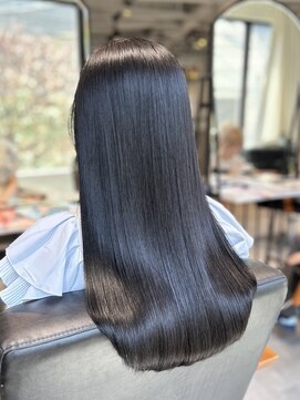 フォルテ 横浜店(FORTE) ニュアンスカラーグレーベージュレイヤーカットオリーブベージュ