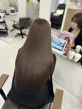 ハピネス 梅田茶屋町店(HAPPINESS) ロングレイヤー/韓国ヘア/髪質改善/顔まわり/ブリーチなし