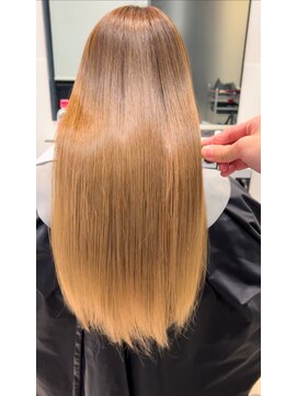 サロウィン 銀座(SALOWIN) カット+髪質改善トリートメント