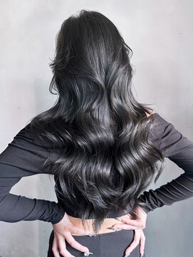 アイティー バイ アルバム 浦和店(IT by ALBUM) フェミニンロングマロンベージュ似合わせカット_ba532242