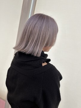 ヘアーデザインルアナ(Hair design Luana.) ハイ透明感ホワイトアッシュ