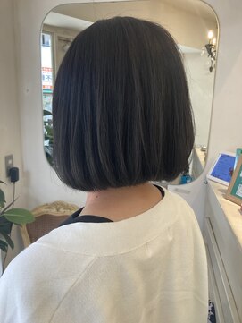 アミュレ(Amule) 内巻き顎ラインボブ色っぽボブ暗髪小顔結べるボブ世田谷美容室