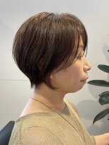 ブルーベイル(Blue Veil.)&nbsp;30代40代45代小顔ひし形くびれ前下がりショートボブ