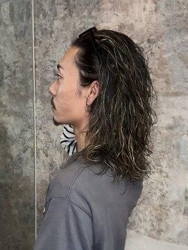 イエローコーン 金沢文庫店(YELLOW CORN) メンズハイライトパーマ/メンズメッシュパーマ/メンズミディアム