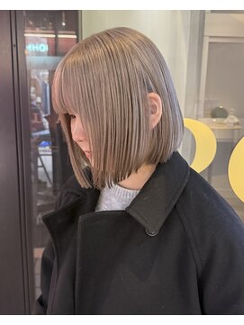 アクアオモテサンドウ(ACQUA omotesando) ◎ホワイトベージュ/ブリーチ1回/ミルクティーベージュ表参道