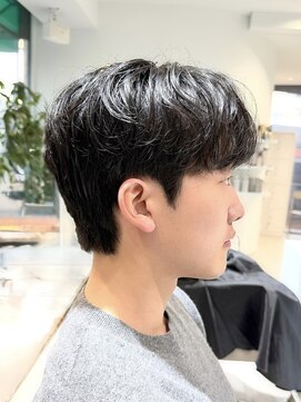 ノラ ウメダ(NORA UMEDA) 韓国ヘアアクティブショート