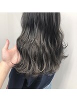 アライブ キチジョウジ(ALIVE Kichijoji)&nbsp;【ALIVE吉祥寺】ダークグレージュグラデーションバレイヤージュ