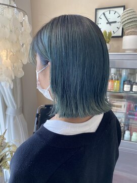 フィグバイアルテフィーチェ(fig by artefice) 切りっぱなし×ルーツカラー