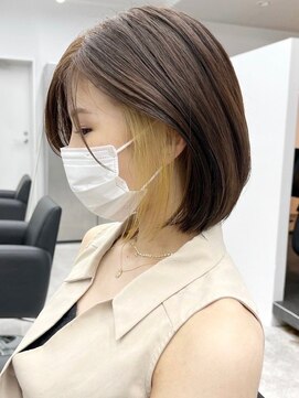 ウィコ 新宿(WICO) ブロンドイヤリングカラー新宿駅/アースカラー/ツートーンカラー