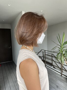 リバレッジ 広尾(Leverage) フェイスレイヤーボブ　Maho Toda