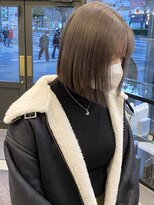 パークレーン アイス イヴェン(park lane ICI yeven)&nbsp;ミニボブ×シルバーベージュ