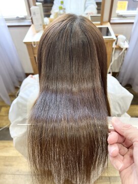 ヘアーアンドスパ トリコ(Hair&spa TRICO) アイロンしてもすぐ戻るのがストレス!という方必見の髪質改善