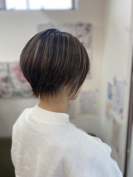 サロン ド シェモア(salon de CHEZ MOI) ハンサムショート