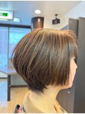 ショート ボブ