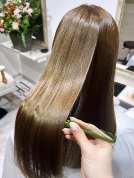 アイノアフィルン 麻布十番(AInoa fiRun) プレミアムカラーエステ【髪質改善】