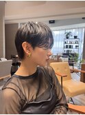 マッシュショート　大人ショート　刈り上げショートブルーカラー