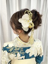 キュア(CURE)&nbsp;高めのアップヘア