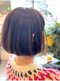 まとまりのある、大人の小顔ボブ