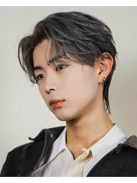 ページ(page,) 韓国ヘアカルマパーマコンマバングセンターパート黒髪ウルフ