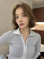 プロス(Pros)&nbsp;レイヤーボブ/透明感ベージュ/ブリーチなしダブルカラー/表参道