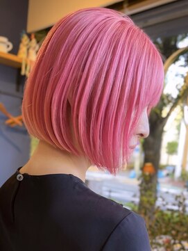 リノショアーズ 日本大通り店(RINOSHORES) "横浜日本大通り"『落ち着いた都会の色を纏う大人洗練スタイル