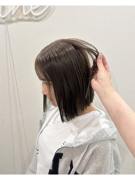 ルピナス(Lupine.) [Honoka】 透明感オリーブカラー×切りっぱなしポプ