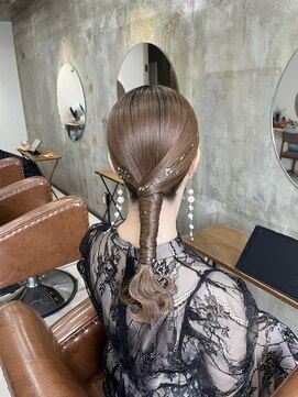 ノエル ヘアー アトリエ(Noele hair atelier) ☆スリークなまとめ髪☆