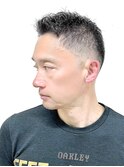 爽やかフェードカットメンズビジネスショート
