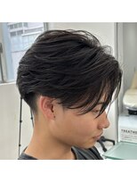 イーラ(era) メンズ刈り上げマッシュ眉毛