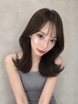 ユーフォリア 渋谷グランデ(Euphoria SHIBUYA GRANDE)&nbsp;韓国ヘアミディアムレイヤーチョコレートブラウンSAYAKA