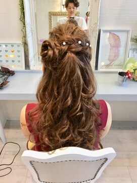 ラ ブランシュ 大宮(La Blanche) お花ヘアアレンジ☆