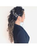 ロングヘアとグラデーションを活かしてポニテール風ハーフアップ