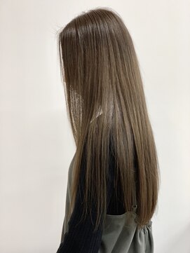 フィル(fil) エドル/アッシュグレー/スーパーロング