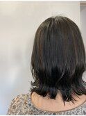 切りっぱなし外ハネスタイル